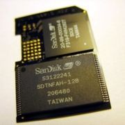 Sandisk SD Card (memoria flash).